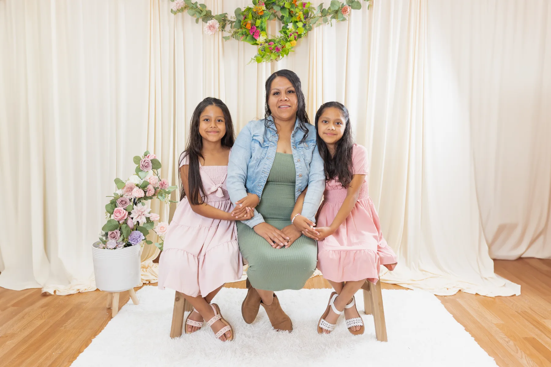 Mom with her two daughters on a bench in the Poway studio, JSOLOVISUALS
